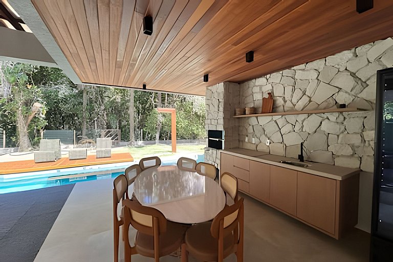 Casa c/ piscina privativa Praia do Forte